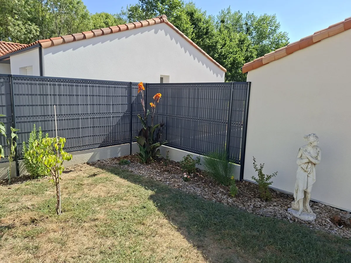 Réalisation de clôtures par Atlantic Passion Jardin, paysagiste à Longeville-sur-Mer