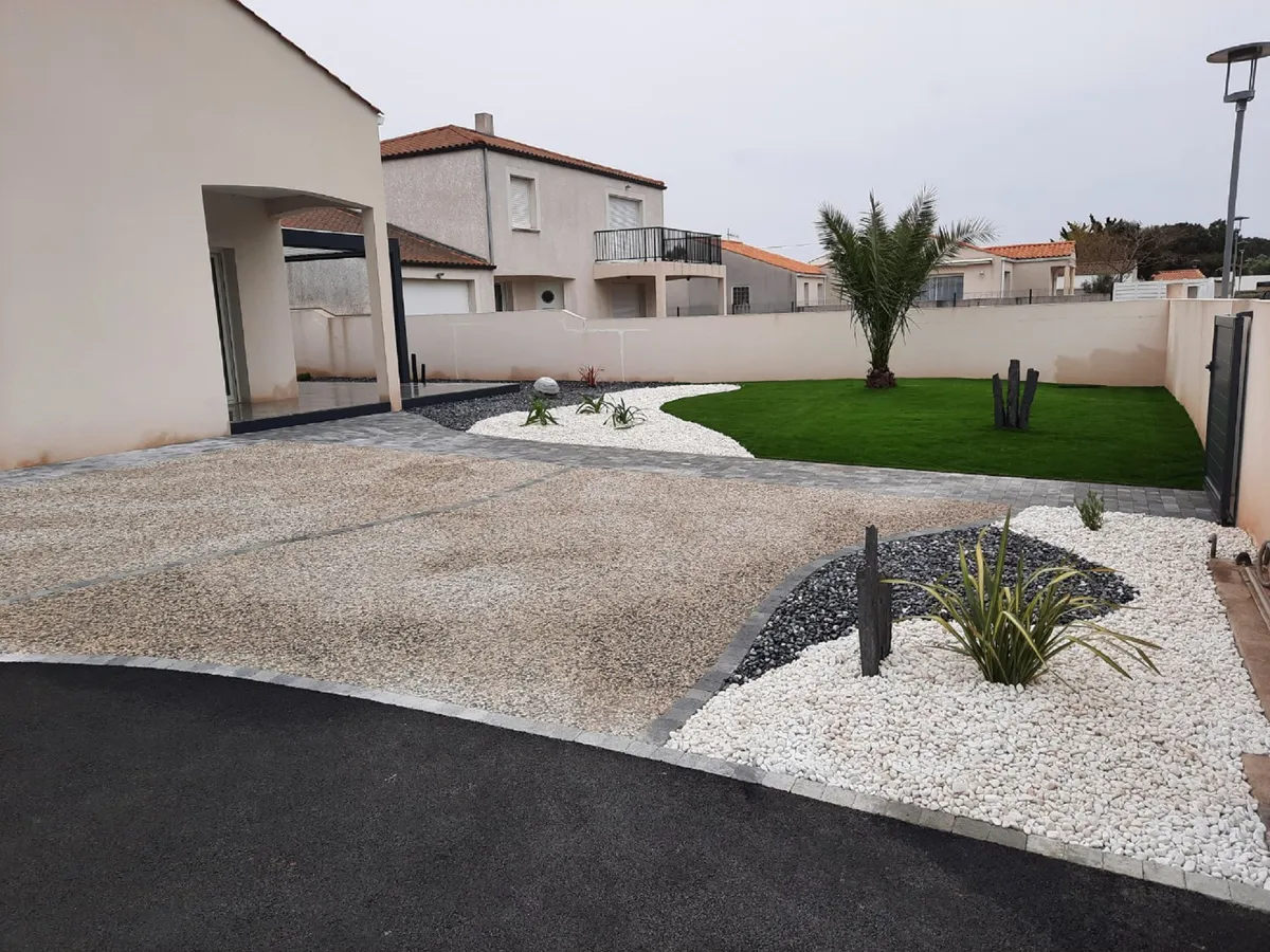 Réalisation de création de jardins par Atlantic Passion Jardin, paysagiste à Longeville-sur-Mer